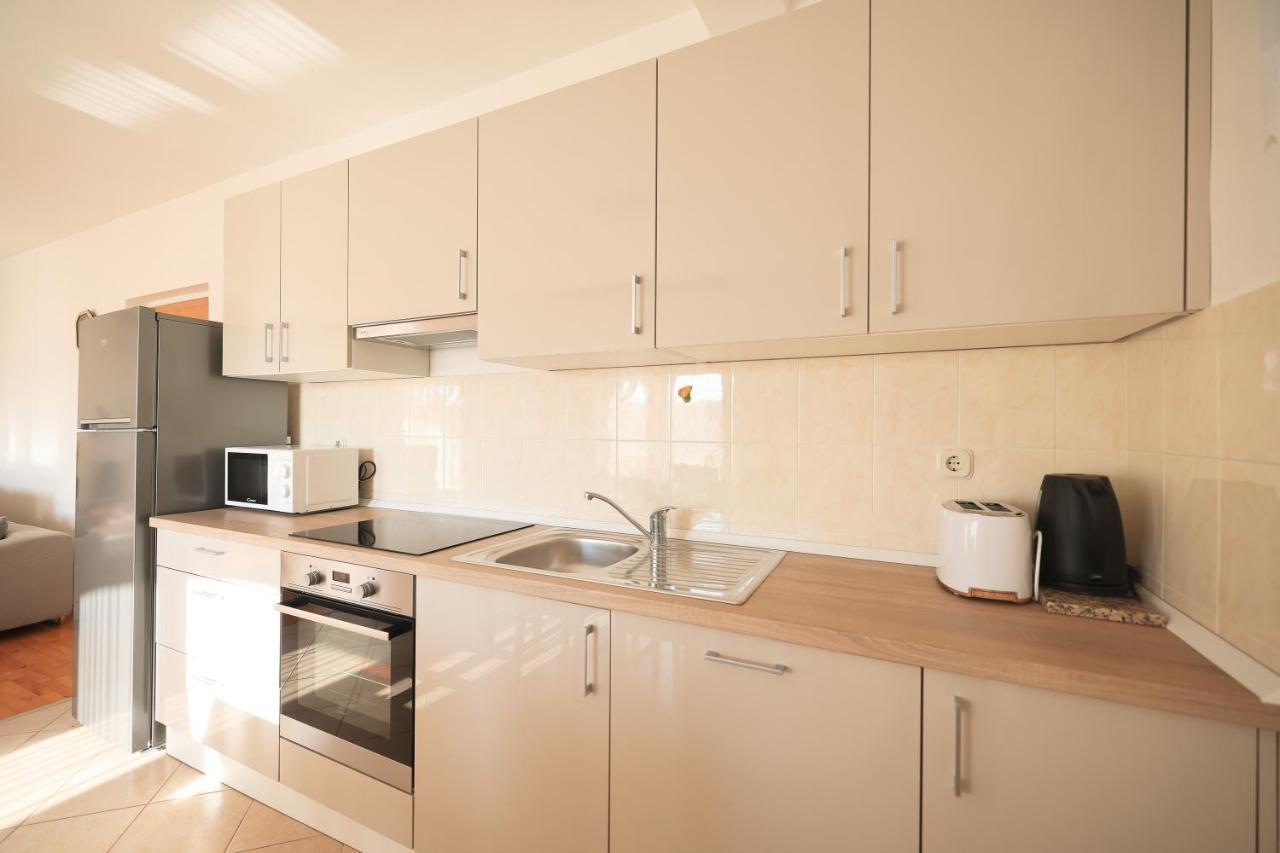 Apartments Ana Petrcane Ngoại thất bức ảnh