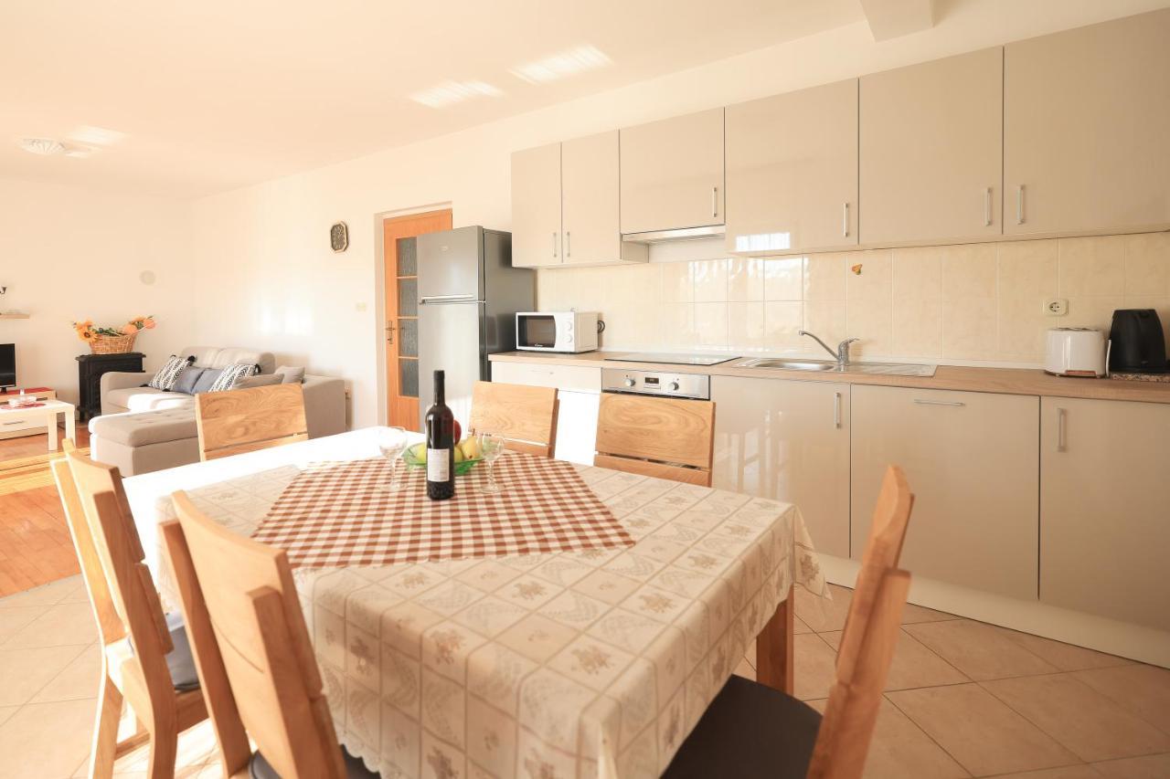 Apartments Ana Petrcane Ngoại thất bức ảnh