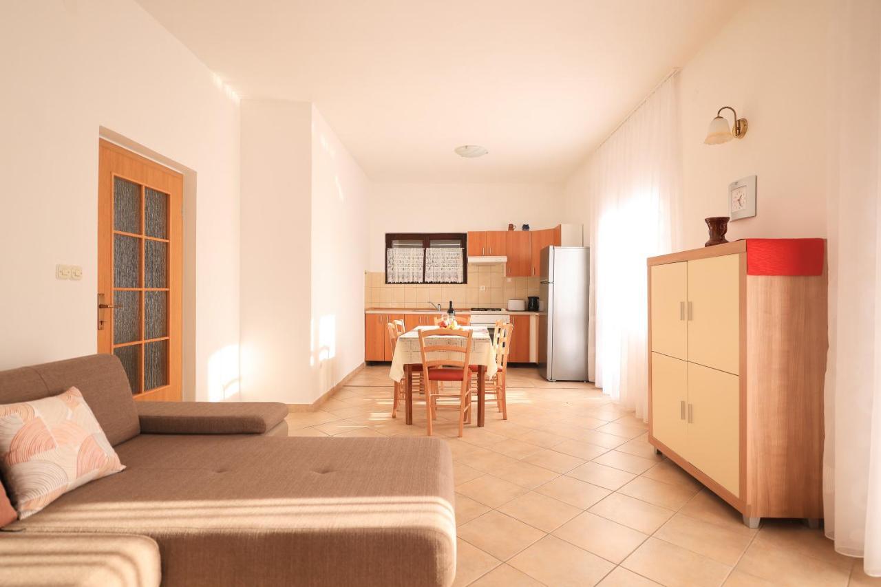 Apartments Ana Petrcane Ngoại thất bức ảnh